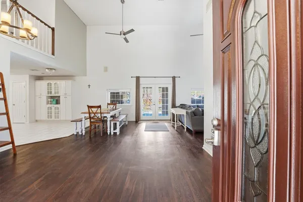 $3,500 | 13392 Southshore Drive, Conroe, TX 77304