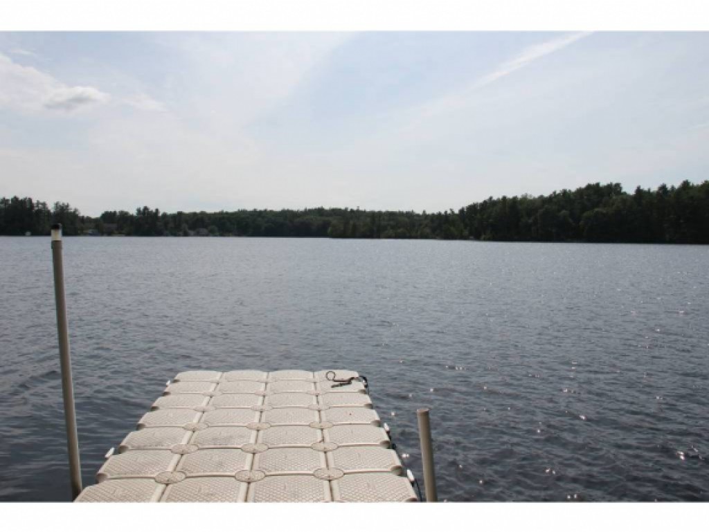 45 Lake Shore Road Salem, NH 03079 - Photo 2 of 21