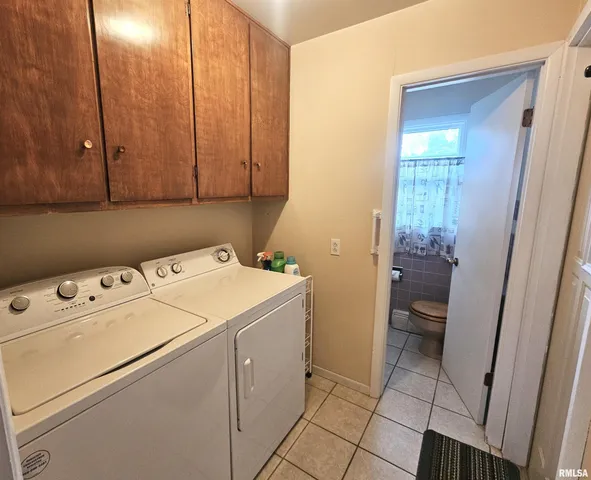 $174,900 | 145 Halfmoon Street, Lincoln, IL 62656