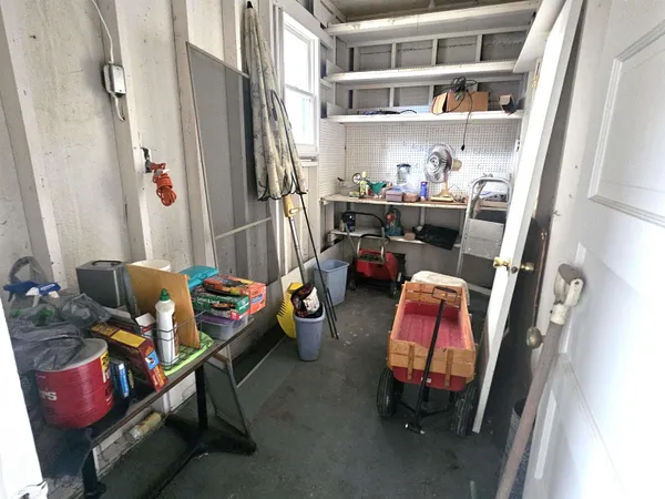 $155,000 | 145 Halfmoon Street, Lincoln, IL 62656