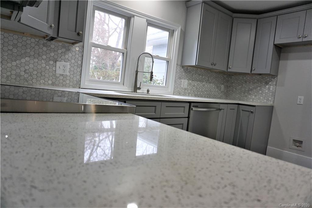 5371 Davidson Road, Unit 19 Davidson, NC 28036 - Photo 16 of 38 Gallery Image 16