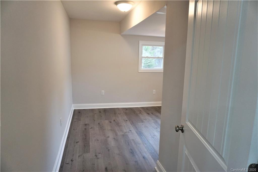 5371 Davidson Road, Unit 19 Davidson, NC 28036 - Photo 18 of 38 Gallery Image 18