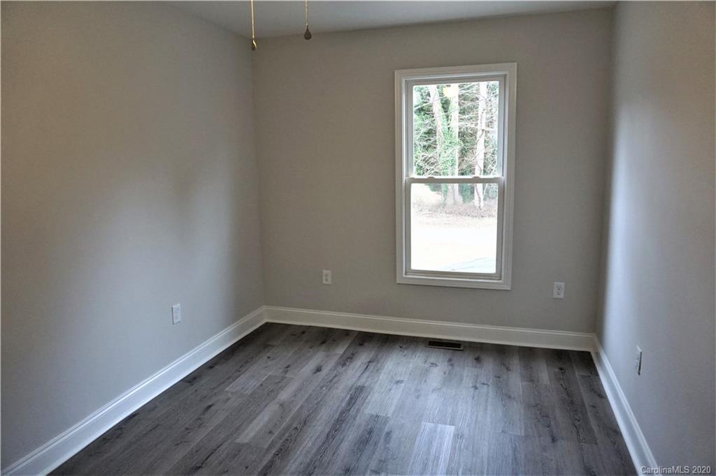 5371 Davidson Road, Unit 19 Davidson, NC 28036 - Photo 22 of 38 Gallery Image 22