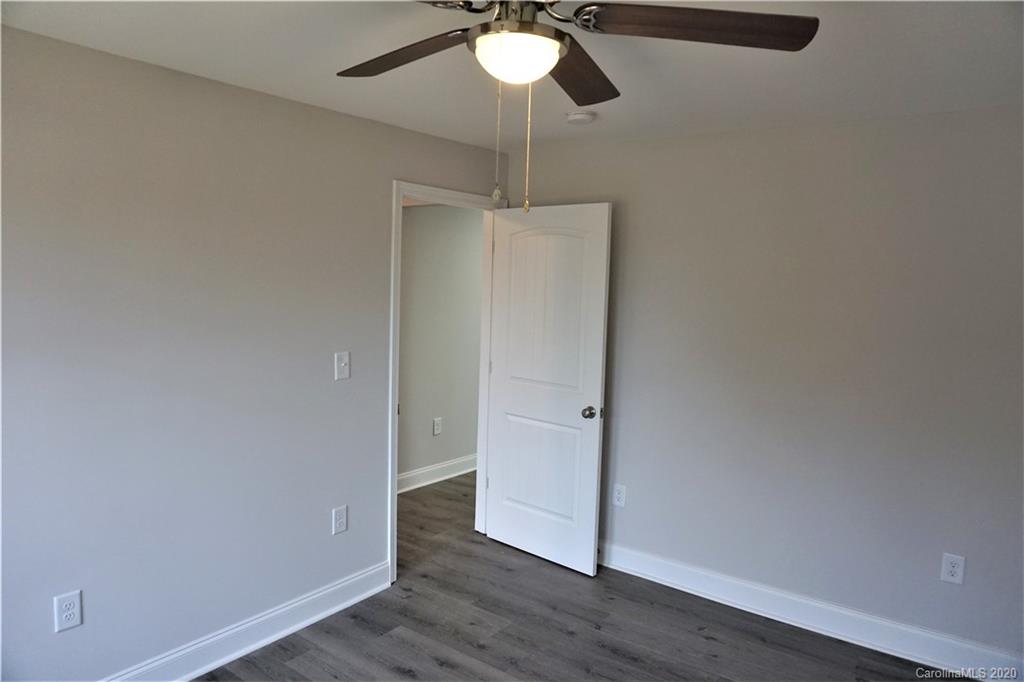 5371 Davidson Road, Unit 19 Davidson, NC 28036 - Photo 32 of 38 Gallery Image 32