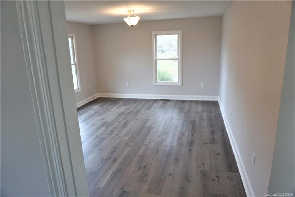 5371 Davidson Road, Unit 19 Davidson, NC 28036 - Photo 33 of 38 Gallery Image 33