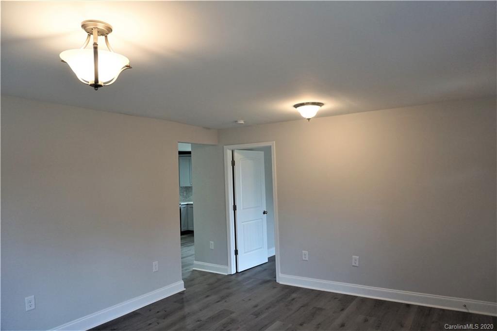 5371 Davidson Road, Unit 19 Davidson, NC 28036 - Photo 36 of 38 Gallery Image 36
