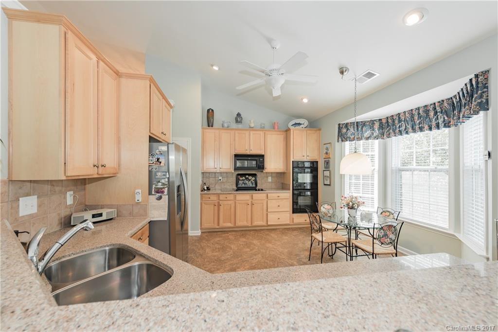 858 Platinum Drive Fort Mill, SC 29708 - Photo 17 of 24 Gallery Image 17