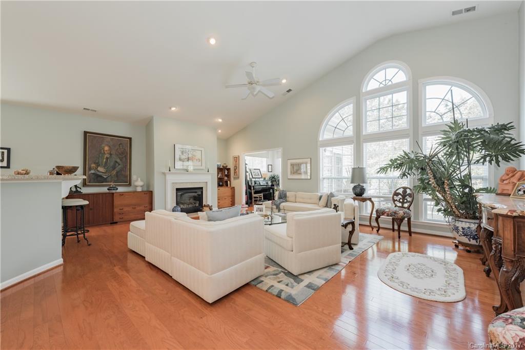 858 Platinum Drive Fort Mill, SC 29708 - Photo 9 of 24 Gallery Image 9