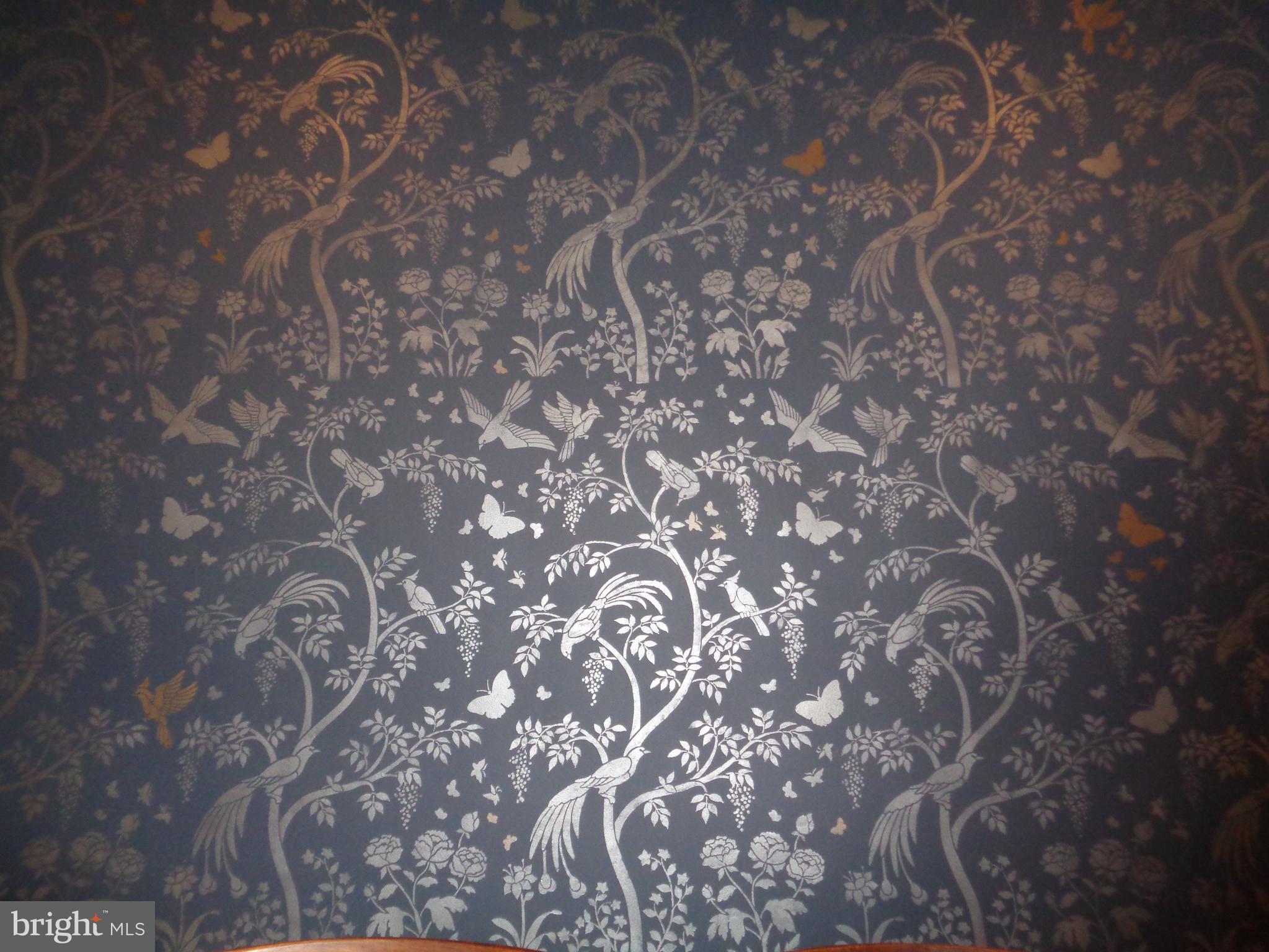 4024 Falls Road Baltimore, MD 21211 - Photo 12 of 68 Stencil design on Dining Room South Wall