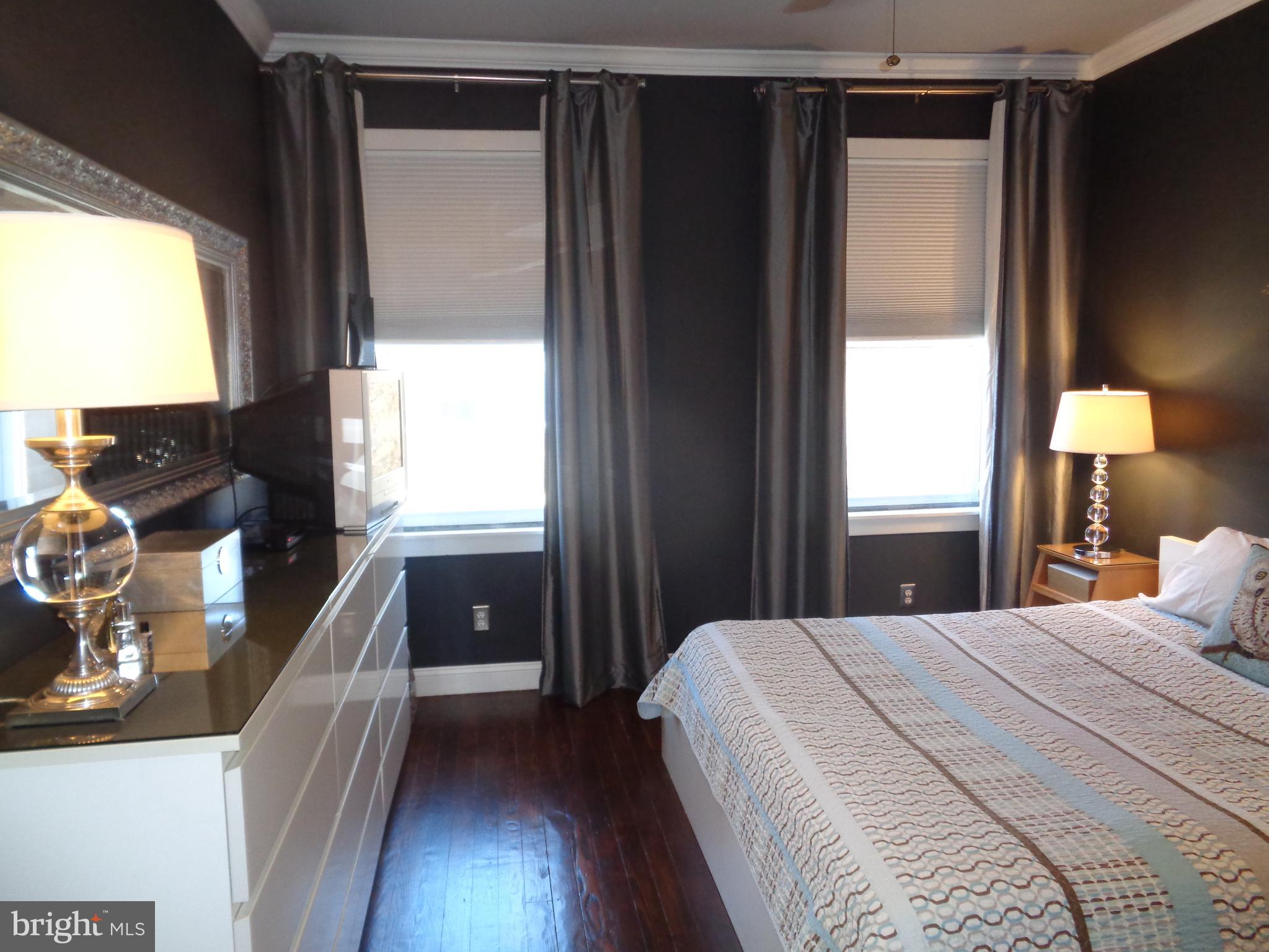 4024 Falls Road Baltimore, MD 21211 - Photo 29 of 68 Master Bedroom