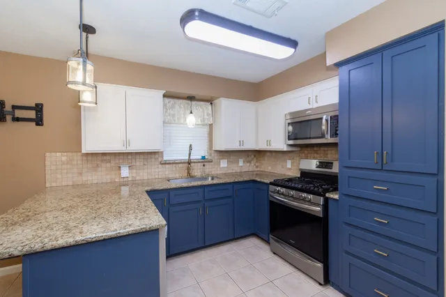 $265,000 | 1846 Acacia Circle, Freeport, TX 77541