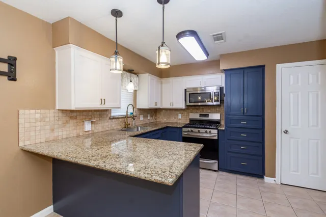 $265,000 | 1846 Acacia Circle, Freeport, TX 77541