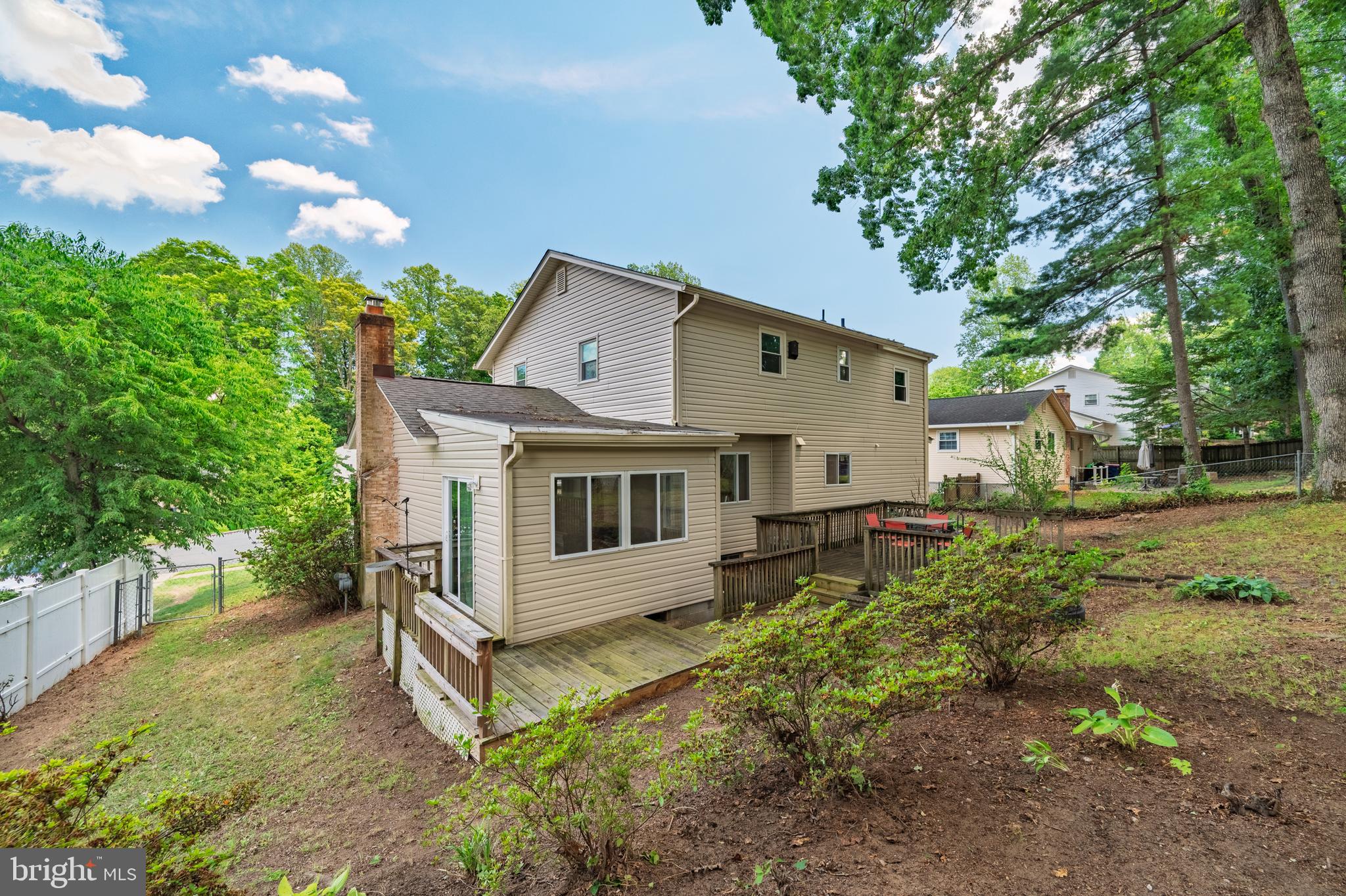 13008 Sturbridge Road Woodbridge, VA 22192 - Photo 10 of 25