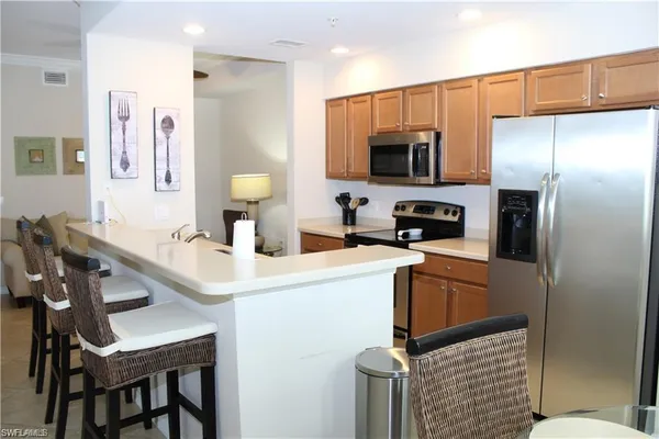 $2,400 | 10349 Heritage Bay Boulevard, Unit 2117, Naples, FL 34120
