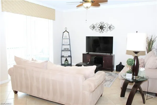 $2,400 | 10349 Heritage Bay Boulevard, Unit 2117, Naples, FL 34120