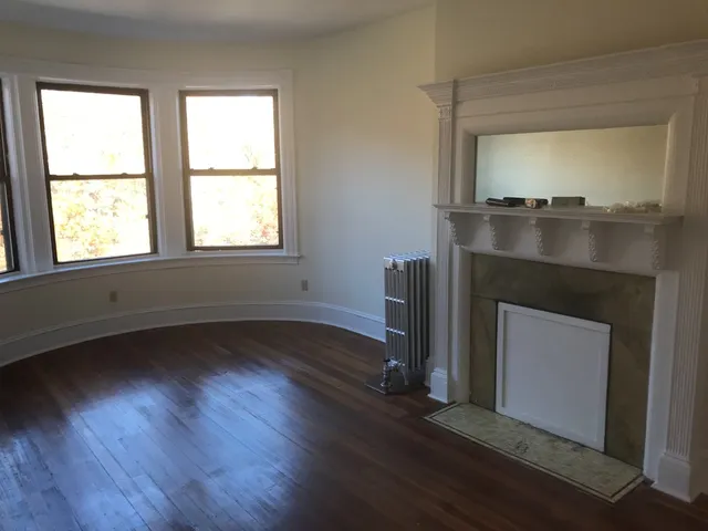 $4,200 | 1469 Beacon Street, Unit 1, Brookline, MA 02446