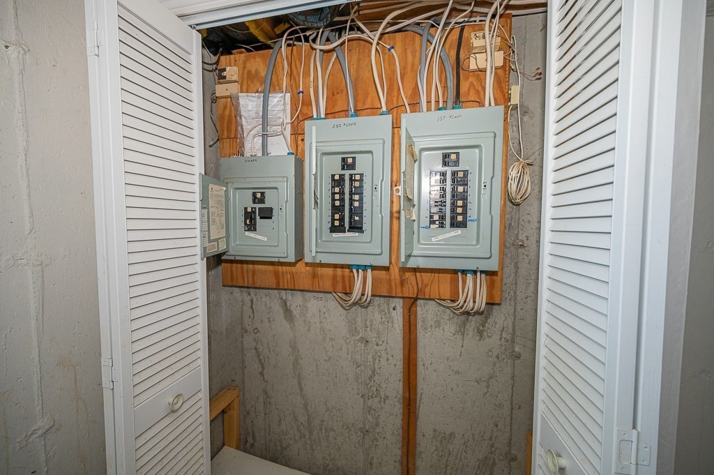 25 Agate Avenue Worcester, MA 01604 - Photo 28 of 34 a view of a house with a door and a window