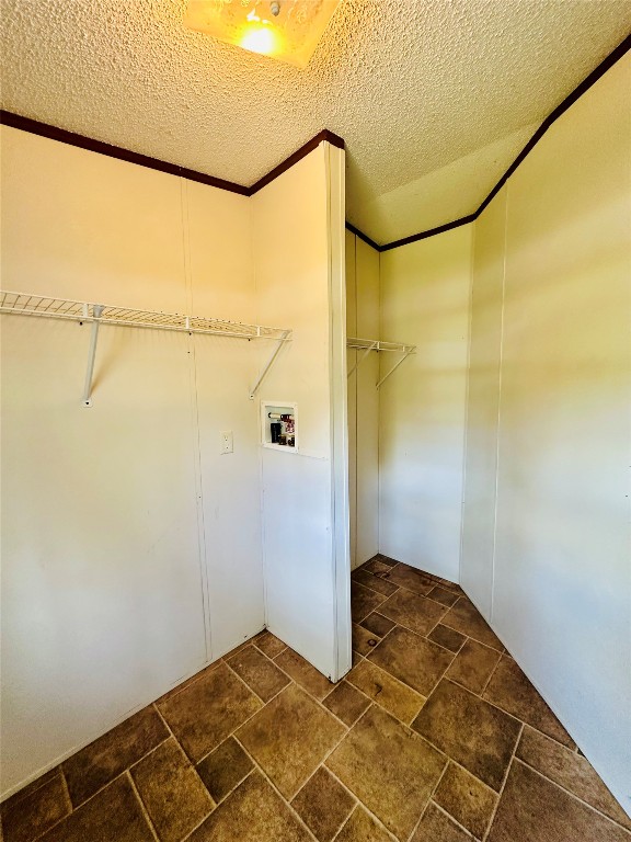 220 Rustic Lane Huntington, TX 75949 - Photo 14 of 17 Washer/Dryer hookup