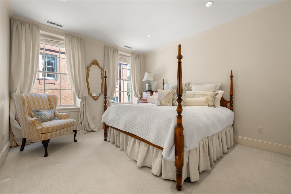 86 Beacon Street, Unit 2 Beacon Hill, MA 02108 - Photo 14 of 26