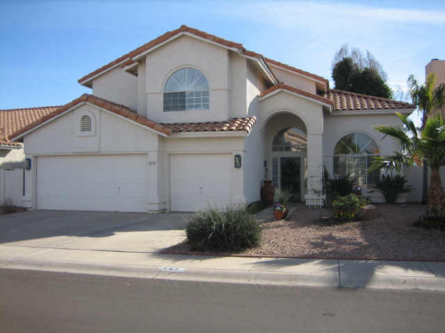 643 West Silver Creek Road Gilbert, AZ 85233 - Photo 1 of 6 Primary Photo