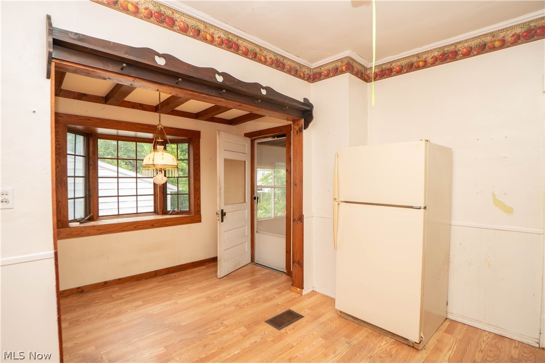 815 Broad Avenue Northwest Canton, OH 44708 - Photo 14 of 37