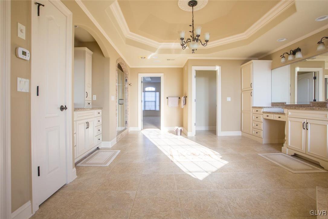 226 East Dell Road Bath, PA 18014 - Photo 28 of 50