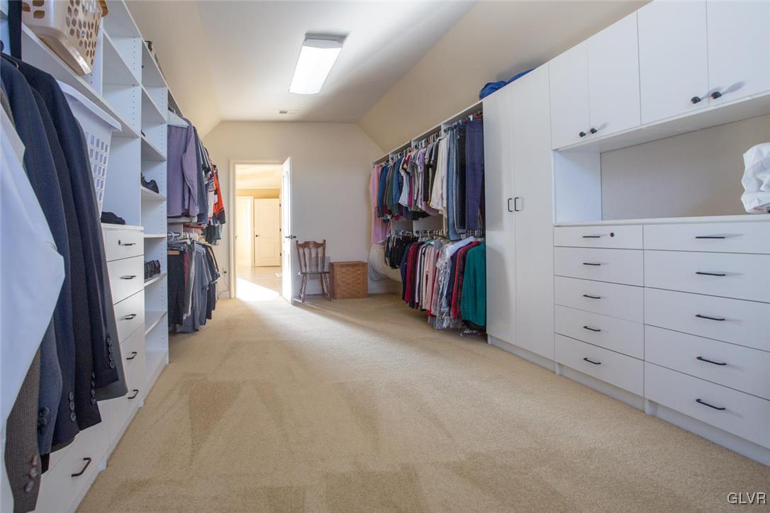 226 East Dell Road Bath, PA 18014 - Photo 33 of 50