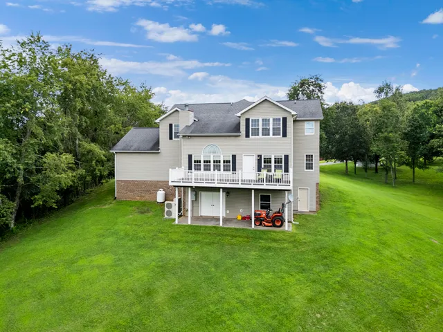 $943,900 | 2285 Lubna Drive, Christiansburg, VA 24073