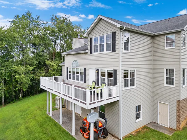 $943,900 | 2285 Lubna Drive, Christiansburg, VA 24073