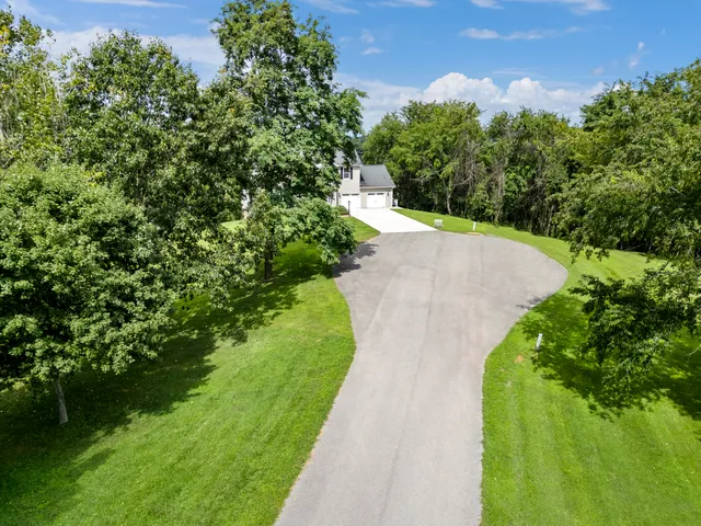 $943,900 | 2285 Lubna Drive, Christiansburg, VA 24073