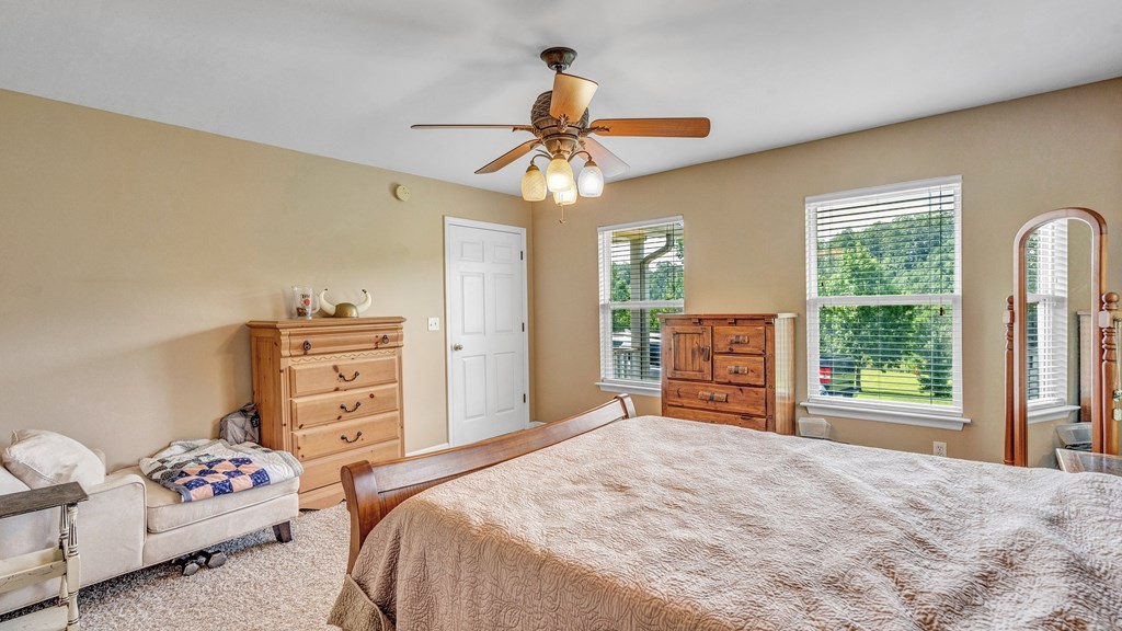 420 No Pone Valley Road Northwest Georgetown, TN 37336 - Photo 29 of 56 a bedroom with bed and window
