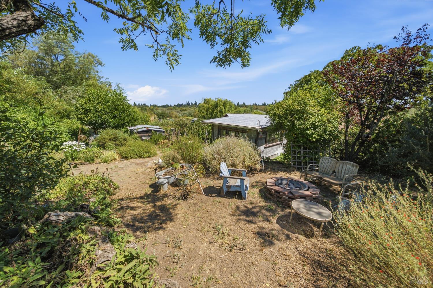 8650 Savio Road Sebastopol, CA 95472 - Photo 28 of 52 Gallery Image 28