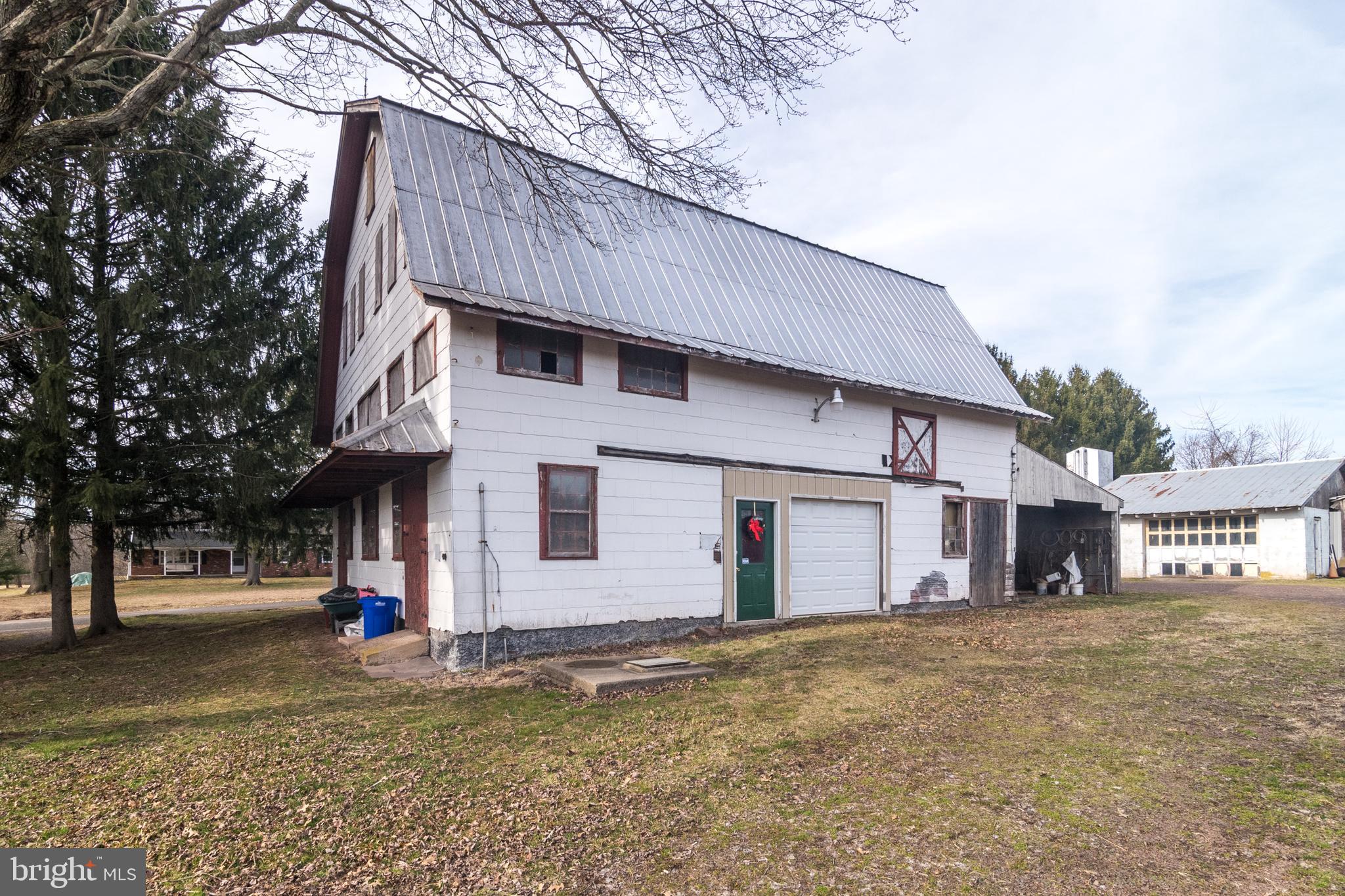 519 Redwing Road Perkasie, PA 18944 - Photo 23 of 35 2nd Barn-storage-4 stalls