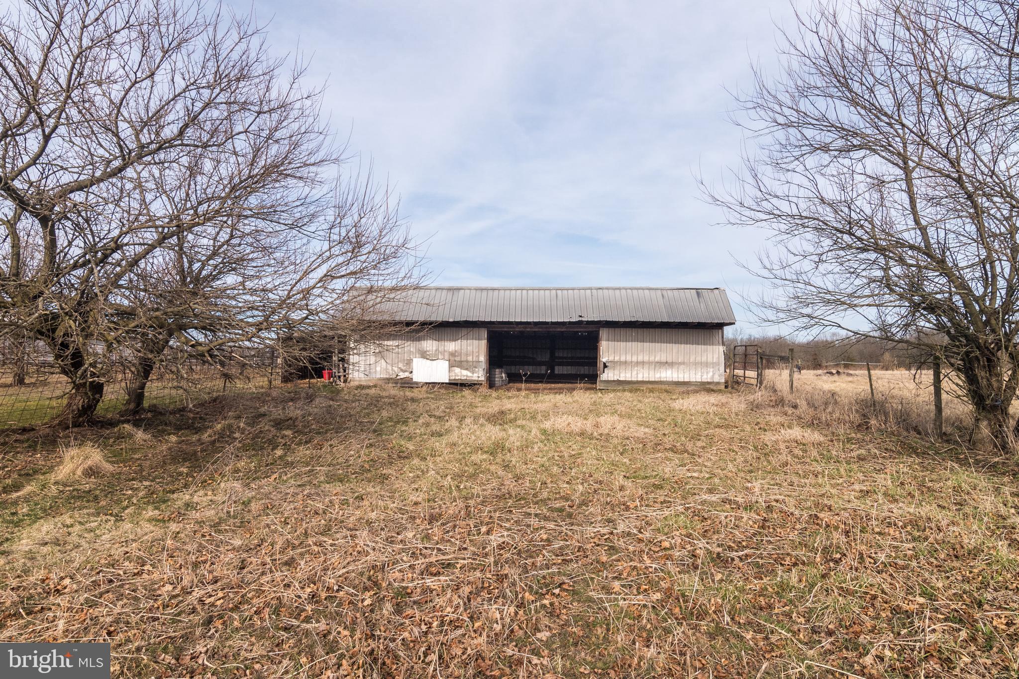 519 Redwing Road Perkasie, PA 18944 - Photo 30 of 35 Run in Shed