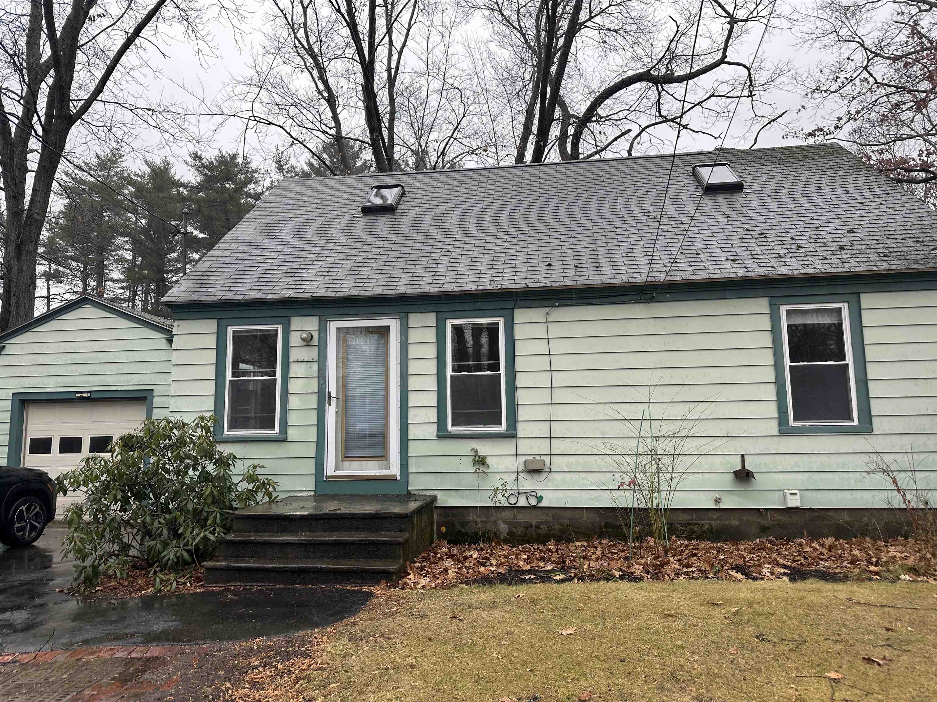 35 Wilson Road Portsmouth, NH 03801 - Photo 1 of 1