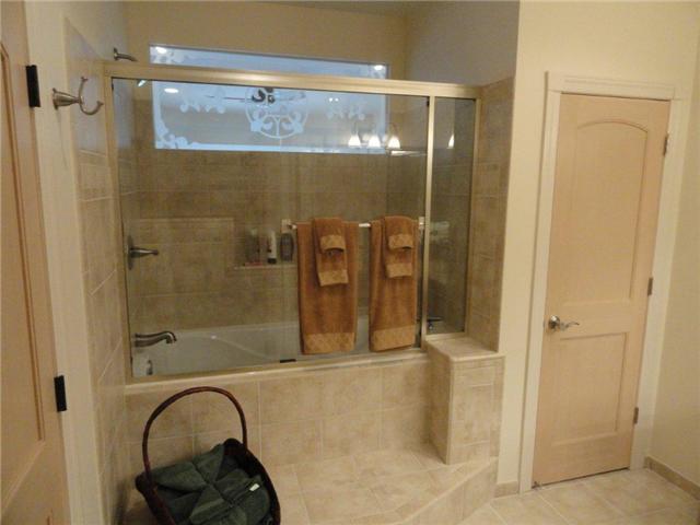 77 Cecil Johnson Road Mulberry, TN 37359 - Photo 12 of 20 a bathroom with a shower