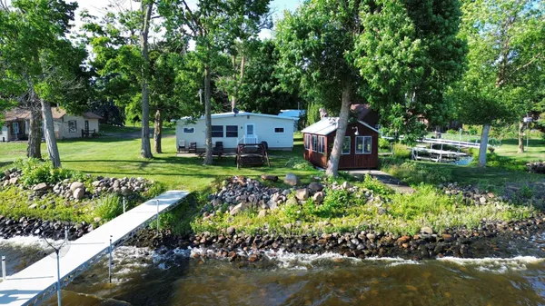 $359,900 | 5589 Wildwood Avenue, Isle, MN 56342