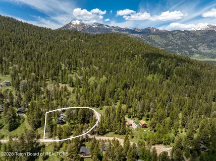 $3,750,000 | 6900 Paintbrush Trail, Wilson, WY 83014