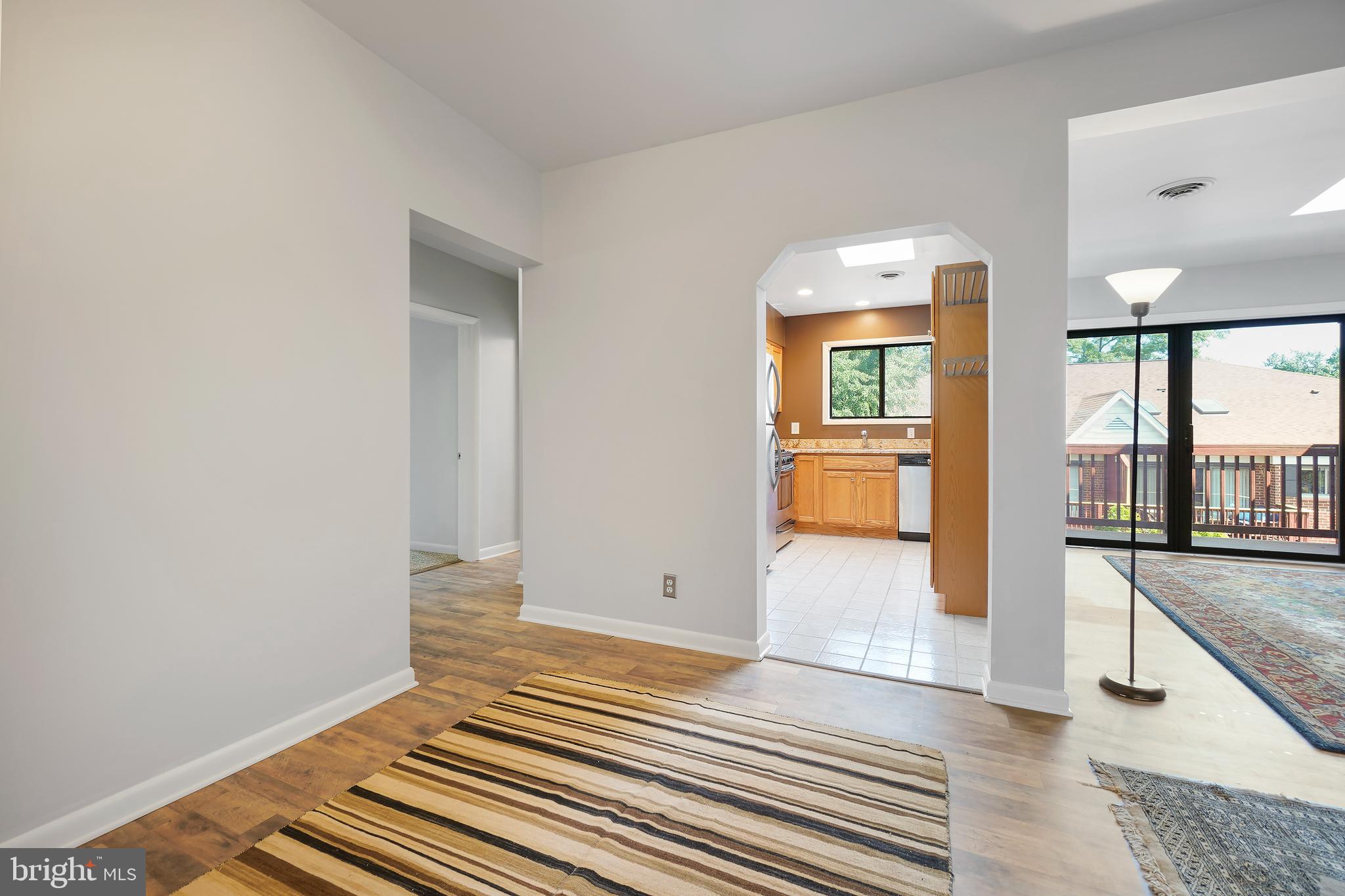 208 Skyhill Road, Unit 208 Alexandria, VA 22314 - Photo 12 of 57