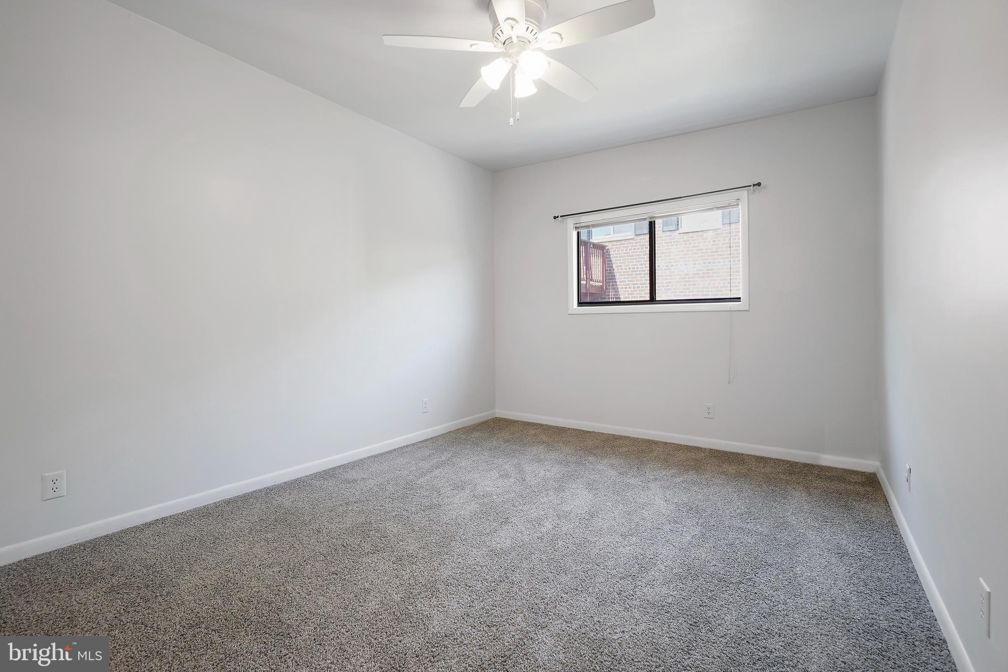 208 Skyhill Road, Unit 208 Alexandria, VA 22314 - Photo 24 of 57
