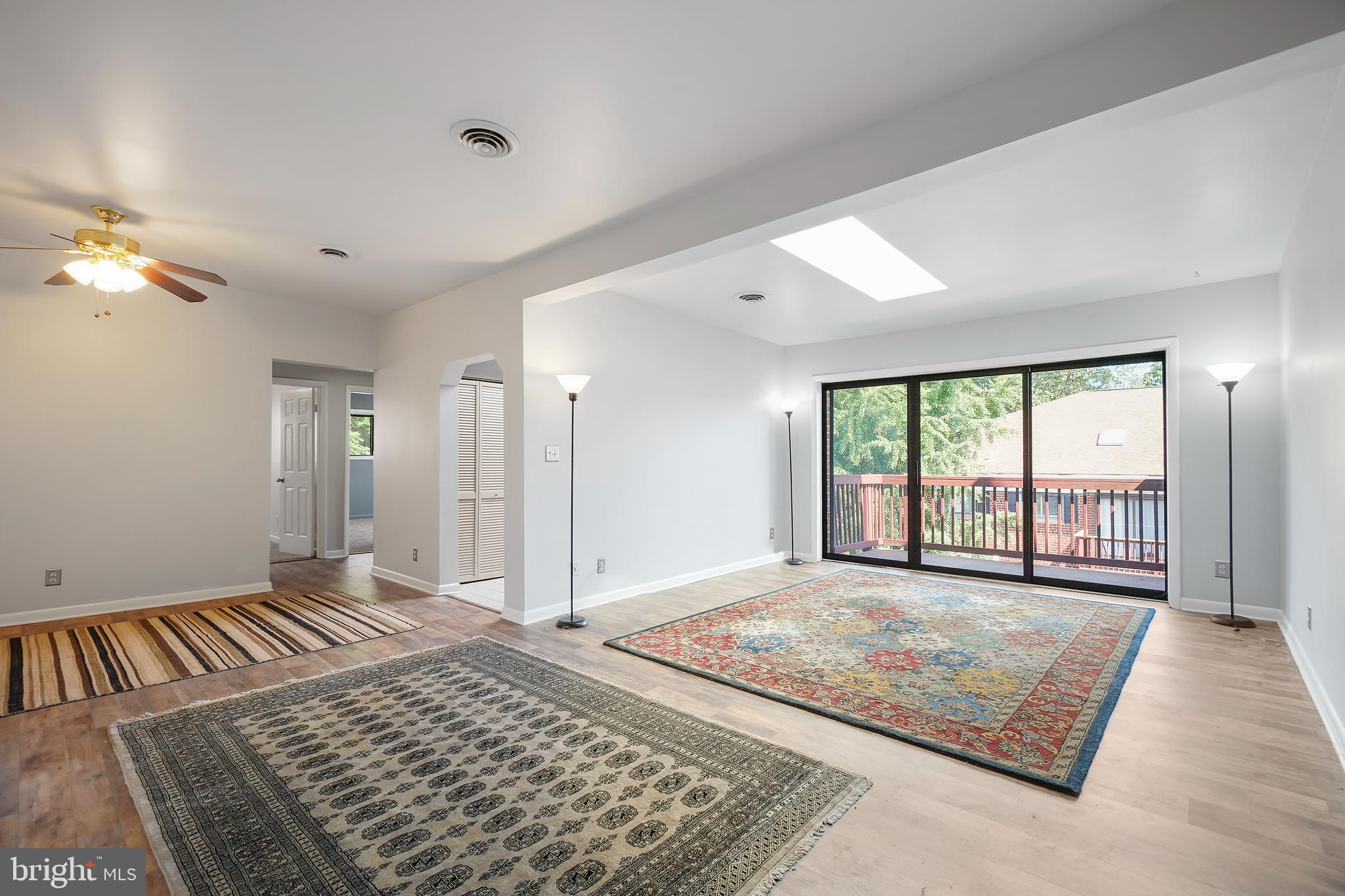 208 Skyhill Road, Unit 208 Alexandria, VA 22314 - Photo 6 of 57