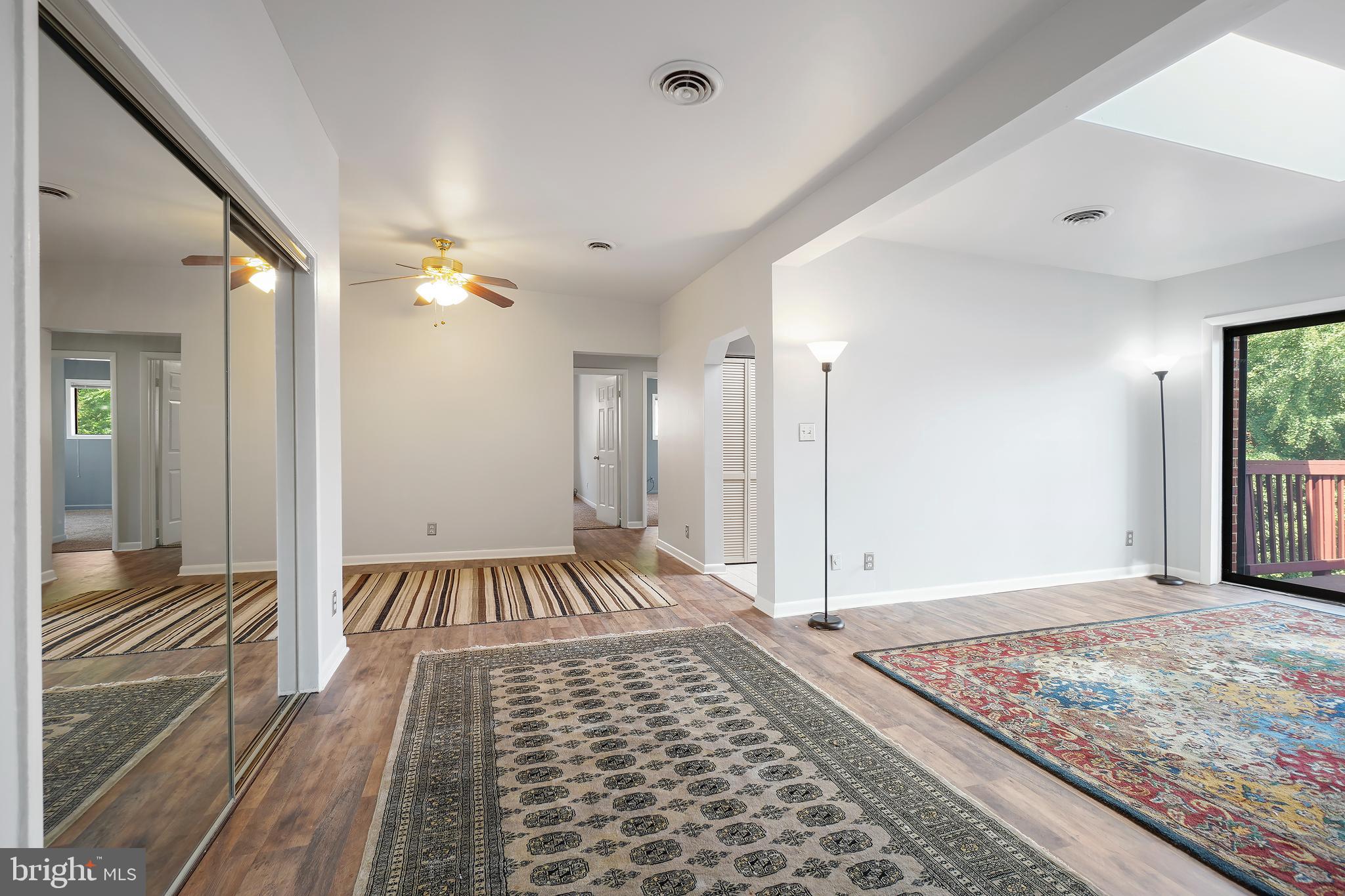 208 Skyhill Road, Unit 208 Alexandria, VA 22314 - Photo 7 of 57