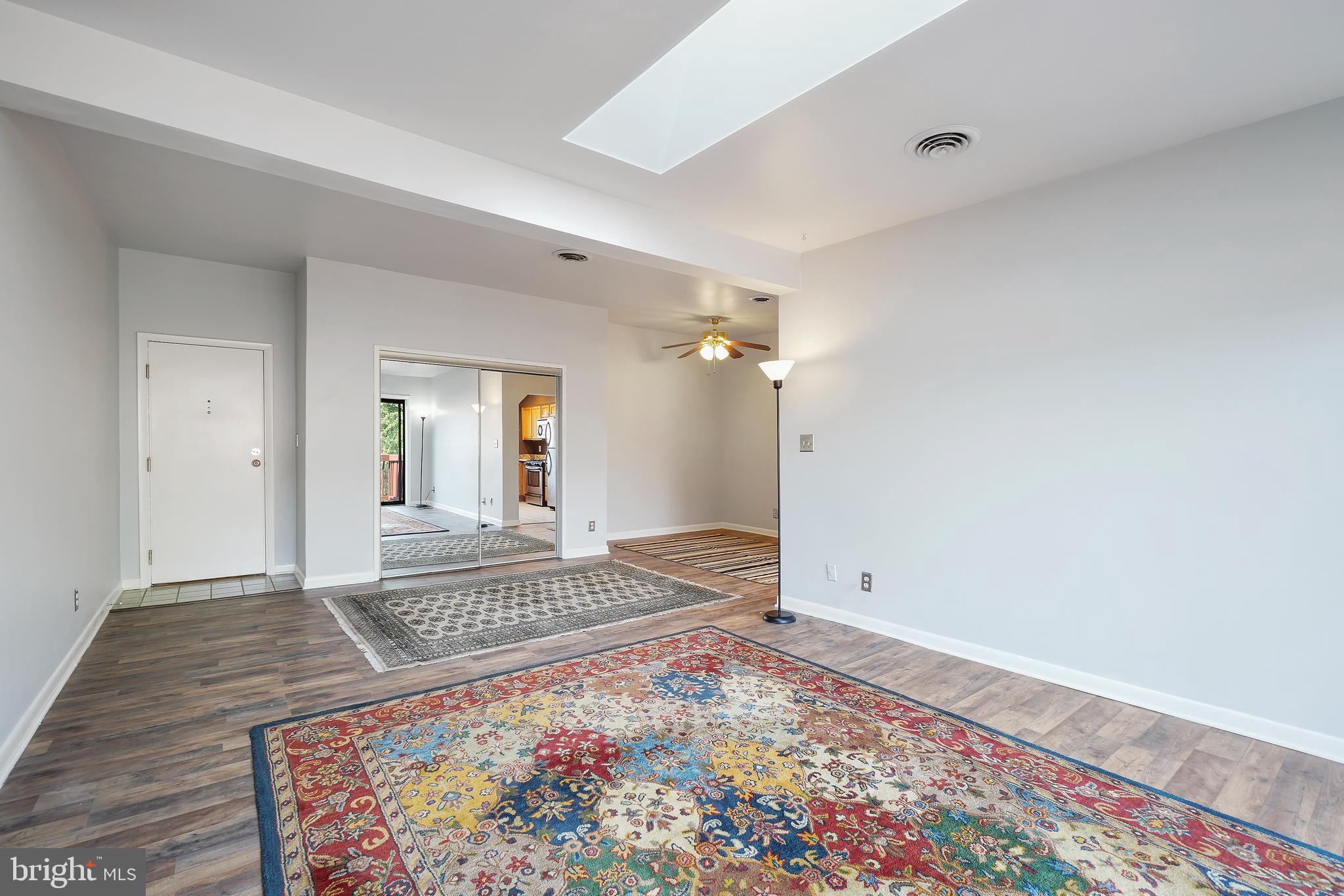 208 Skyhill Road, Unit 208 Alexandria, VA 22314 - Photo 8 of 57