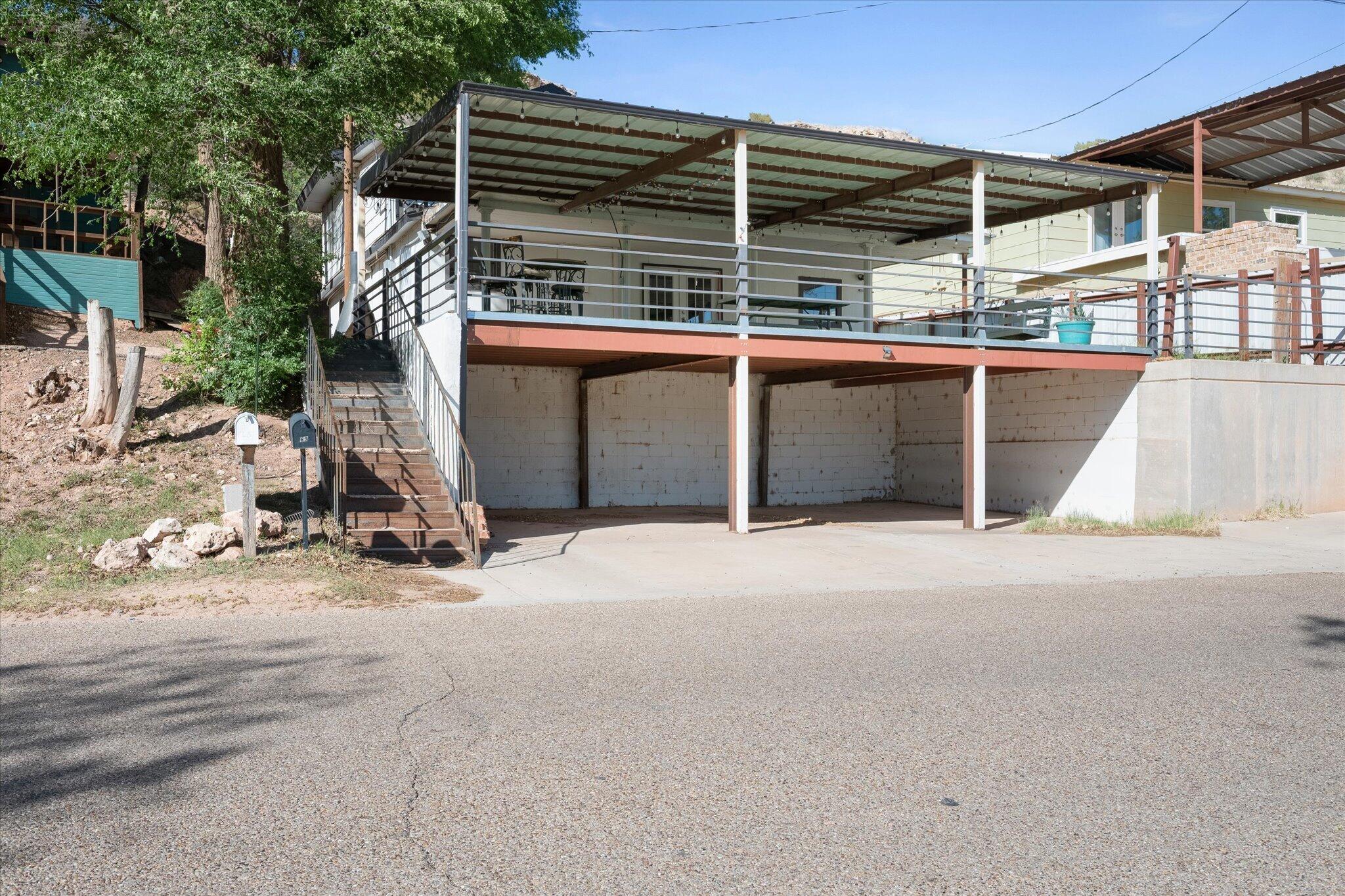 69 Pony Express Trail Lubbock, TX 79404 - Photo 2 of 39 a view of a house with a patio