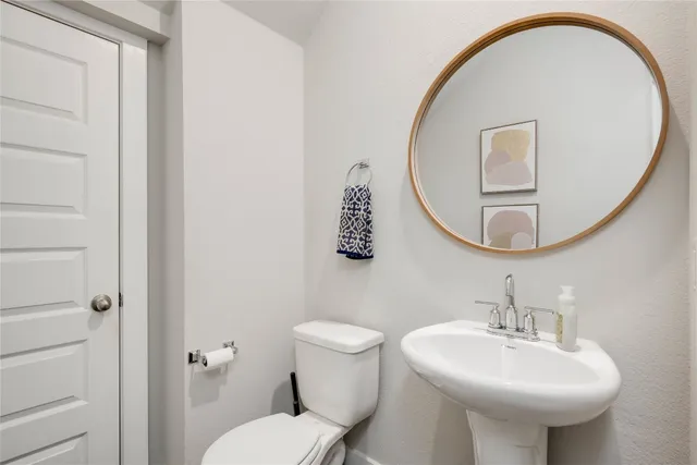 $2,500 | 7502 Chesapeake Rail Lane, Unit 154, Austin, TX 78744