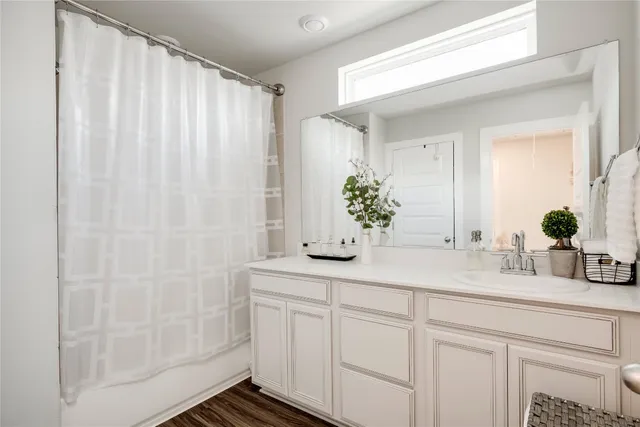 $2,500 | 7502 Chesapeake Rail Lane, Unit 154, Austin, TX 78744