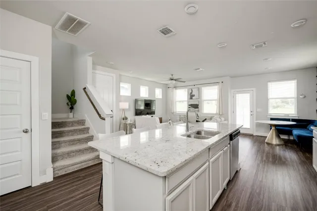 $2,500 | 7502 Chesapeake Rail Lane, Unit 154, Austin, TX 78744