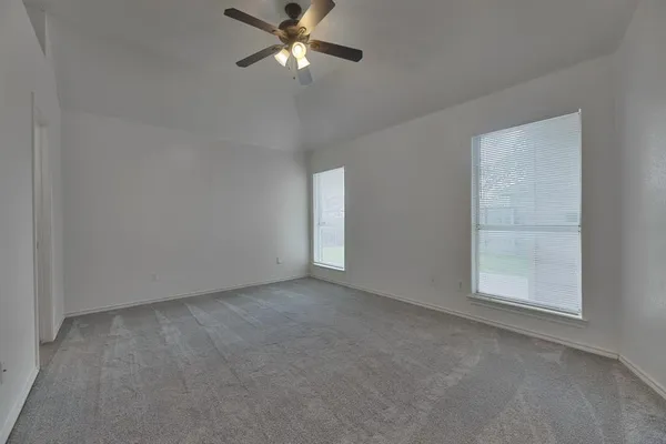 $1,850 | 12411 Summer Hill Drive, Balch Springs, TX 75180