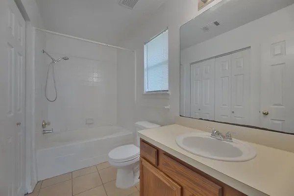 $1,850 | 12411 Summer Hill Drive, Balch Springs, TX 75180