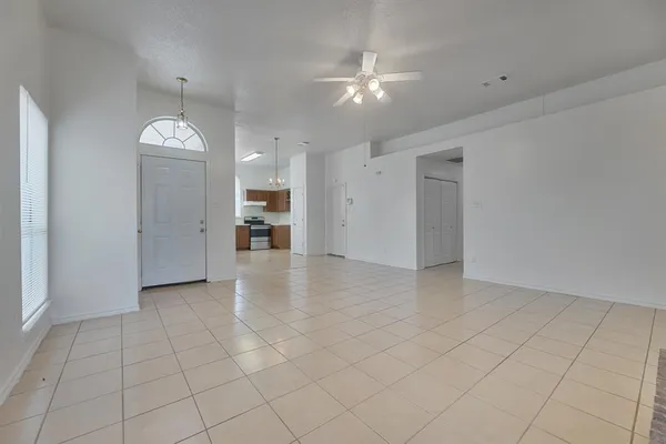 $1,850 | 12411 Summer Hill Drive, Balch Springs, TX 75180